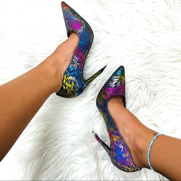 Multi patterned iridescent pump - Picture 6 of 6